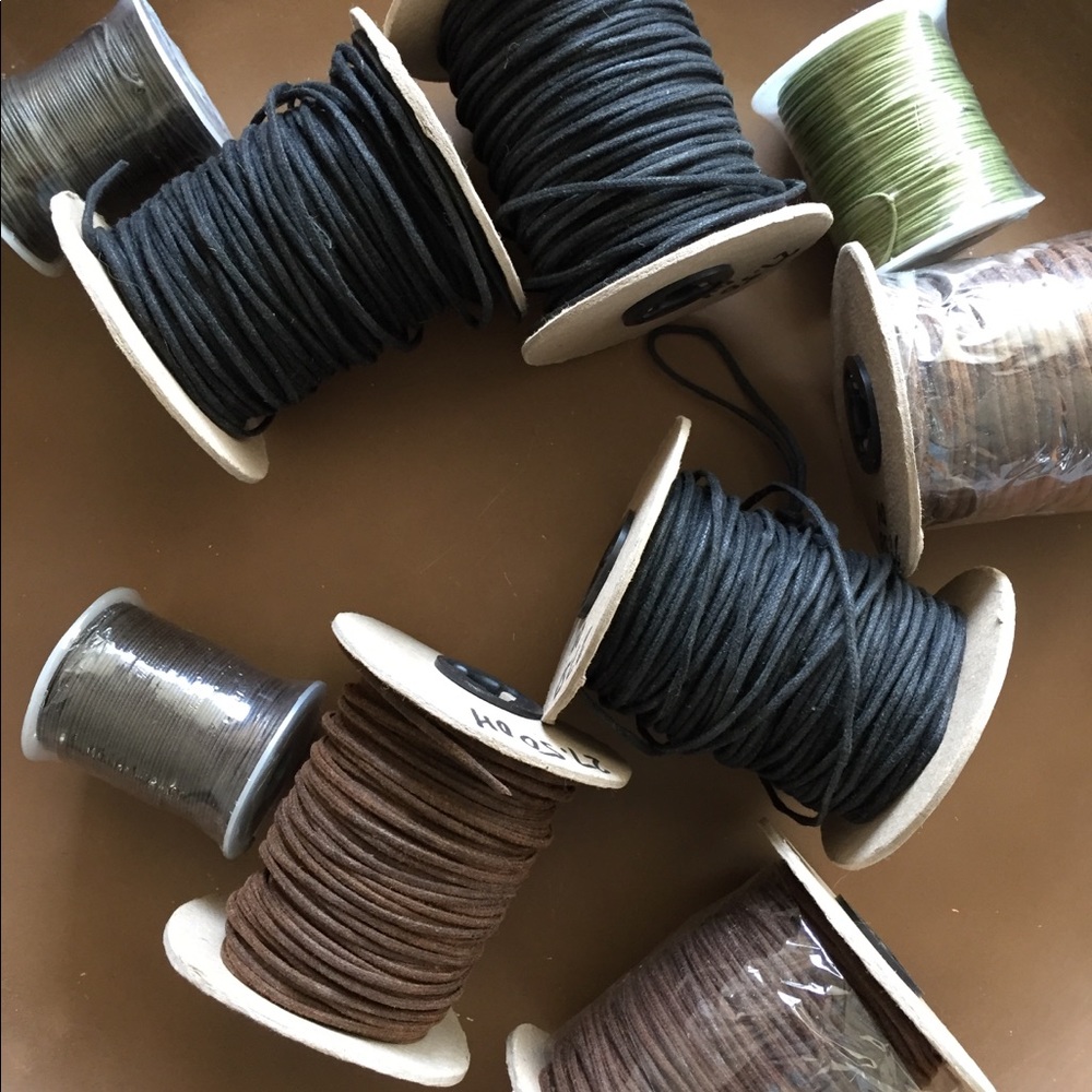 Round cotton wax cord. Black and brown